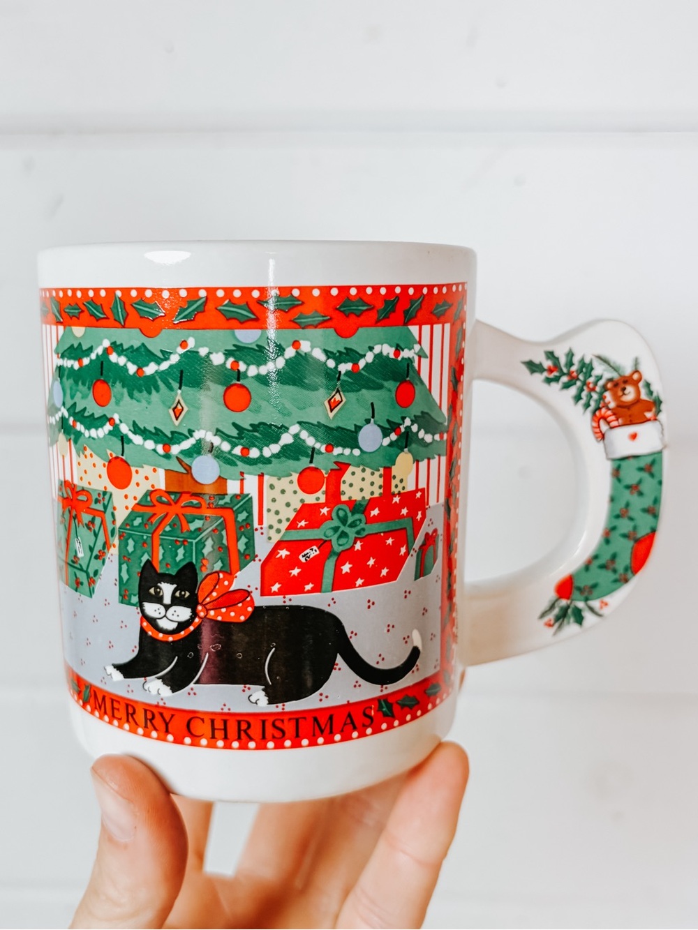 Vintage Christmas Kitty Cat Coffee Mug | Vintage Christmas